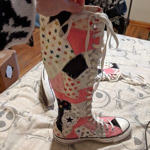 Converse knee high top shoes